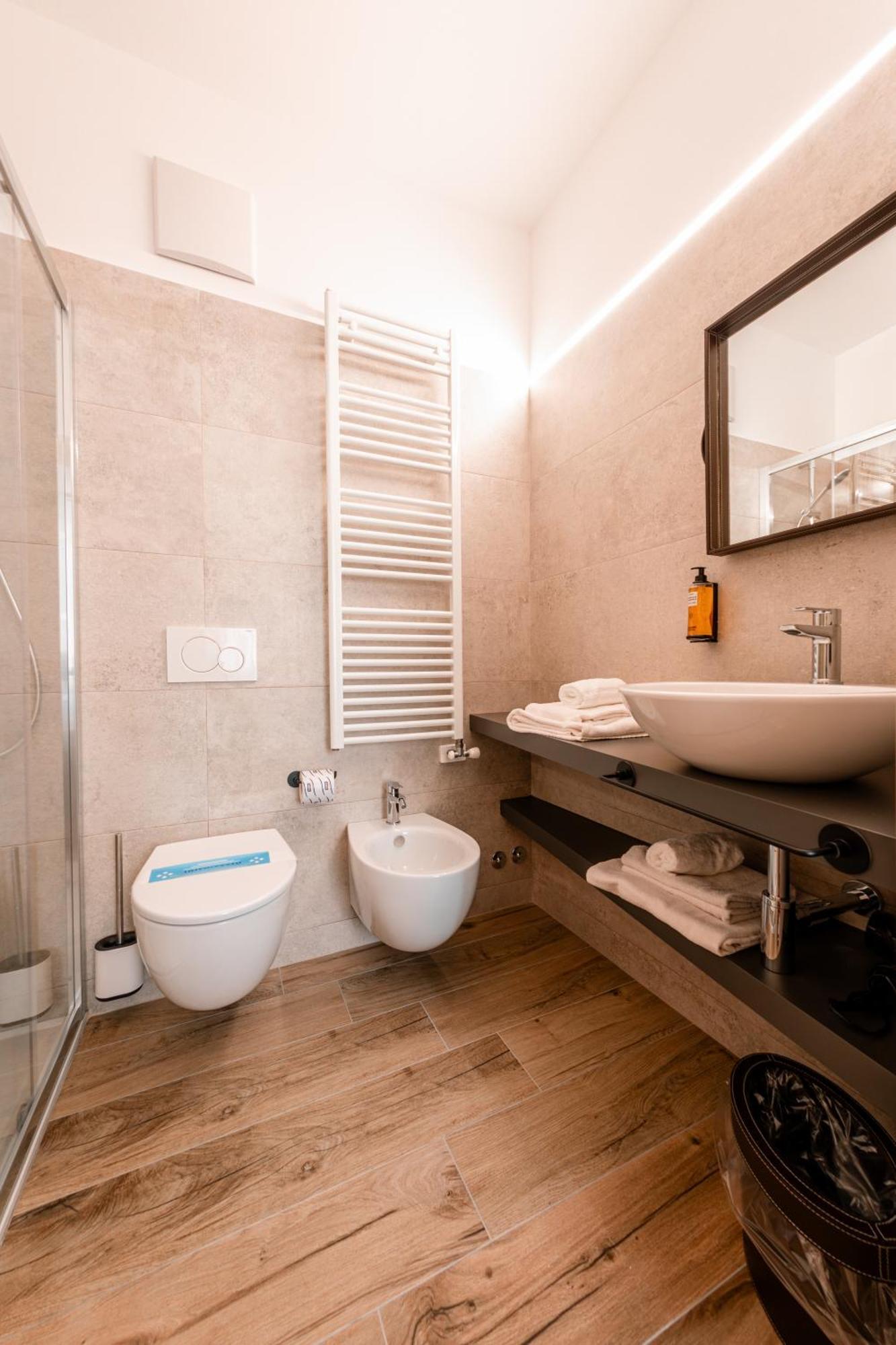 Hotel Vittoria Roncegno Ngoại thất bức ảnh