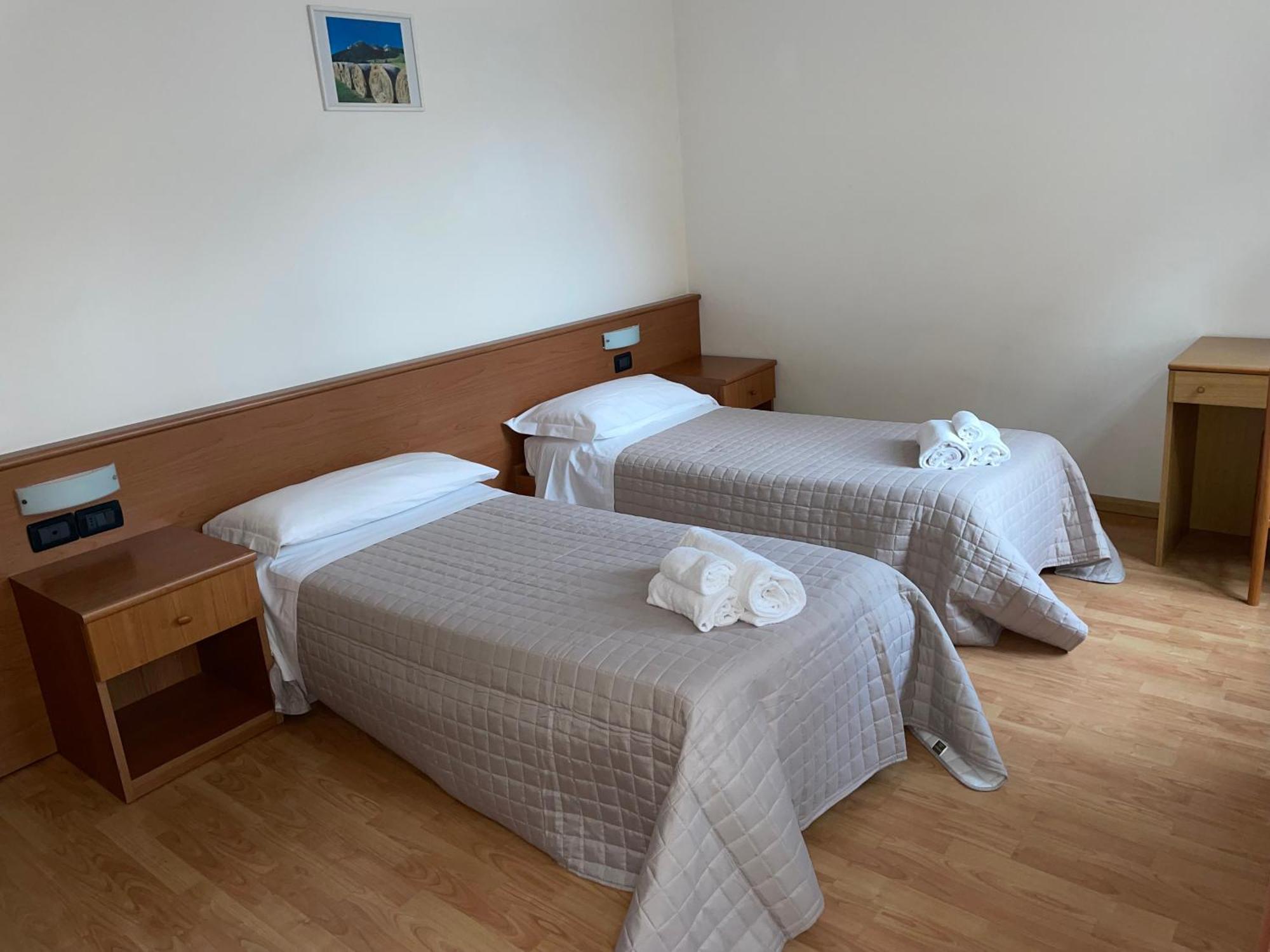 Hotel Vittoria Roncegno Ngoại thất bức ảnh